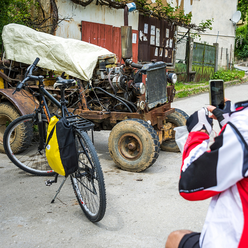 Cycling around Golyam Izvor village